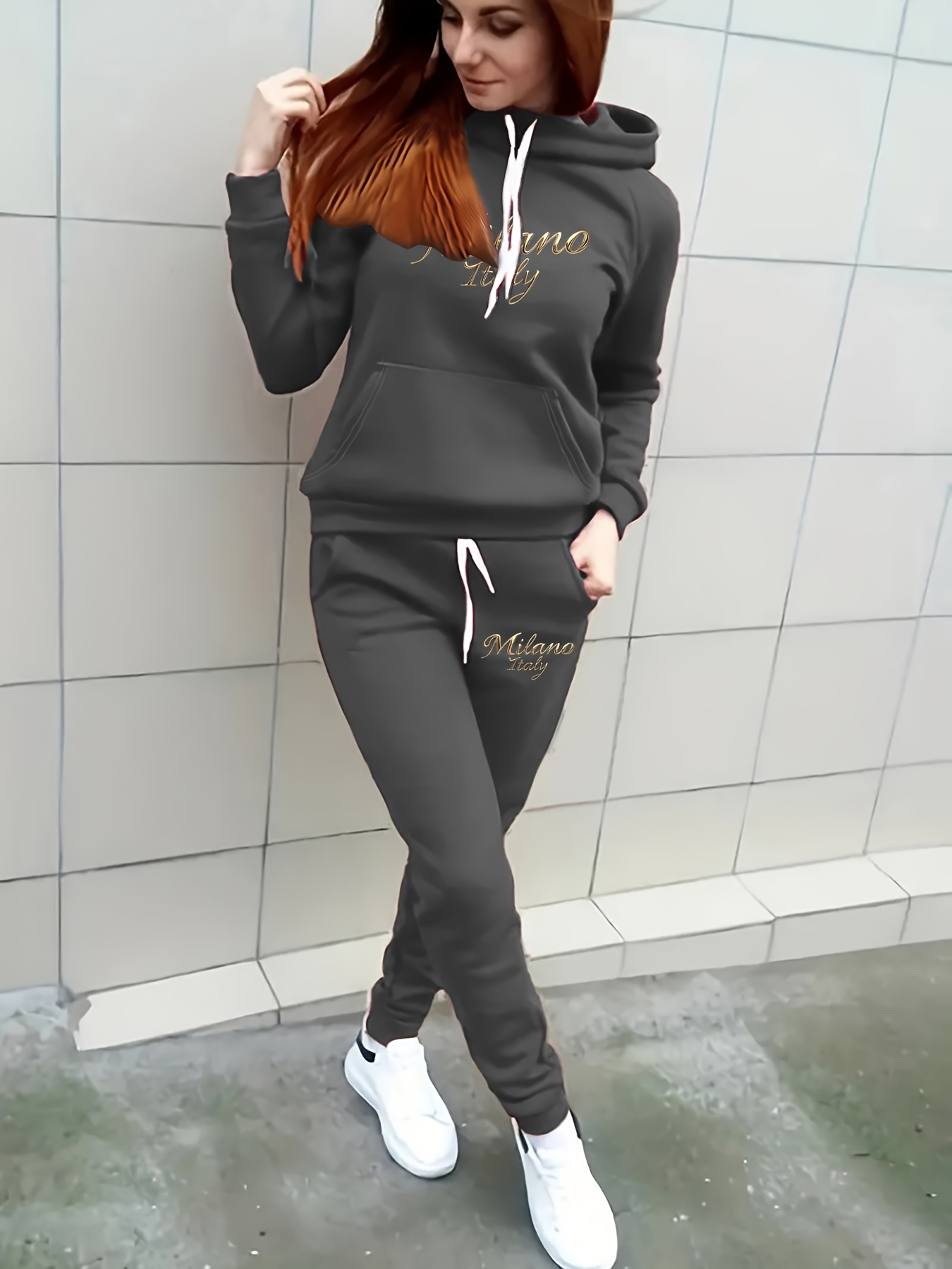 Setelan Sweatshirt dan Celana  - Winter Clothing Essentials For Women ulasan dan harga